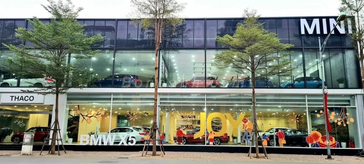 BMW Lê Duẩn